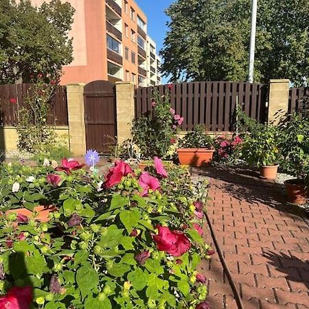 Family-Friendly Prague 5 Stay Zewnętrze zdjęcie