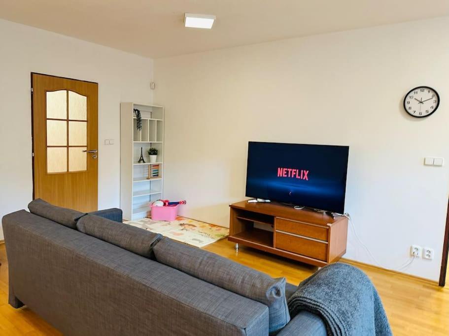 Family-Friendly Prague 5 Stay Zewnętrze zdjęcie